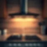 Distance measurement between the extractor hood and the cooktop